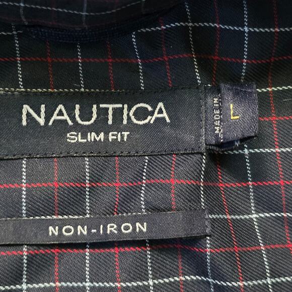 Nautica Slim Fit Non-Iron Button Down Shirt Men’s Large Blue Plaid Long Sleeve - Picture 2 of 7